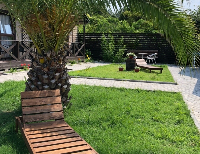 Коттеджный комплекс «Шезлонг» Гудаута