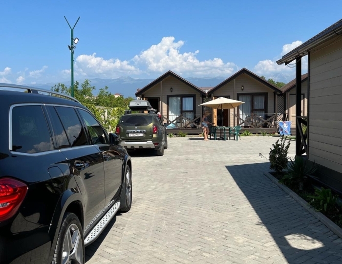 Коттеджный комплекс «Шезлонг» Гудаута